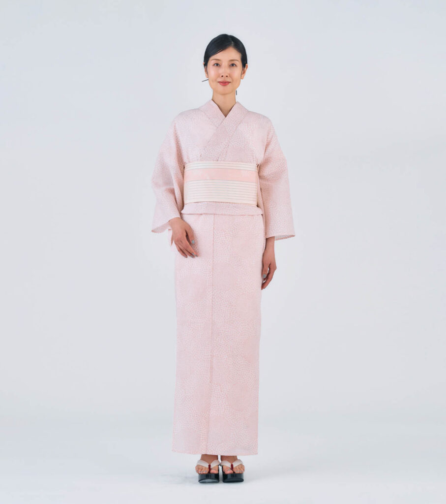 Y23 伊勢型写し浴衣「菊文」桜色